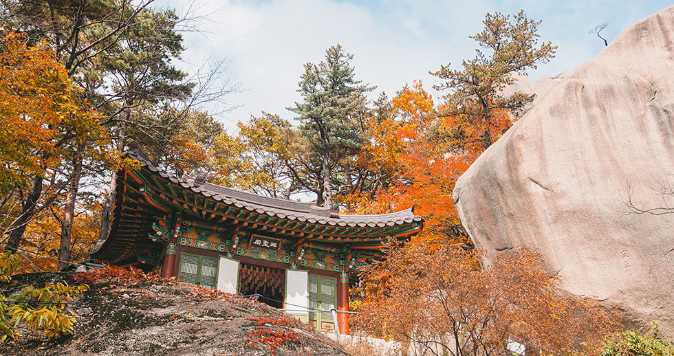 Gyejoam Temple at Mount Seoraksan by Gajayo Travels