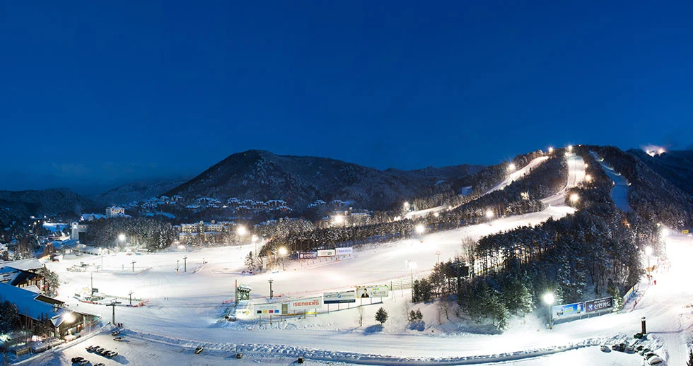Night skiing ski slopes at Yongpyong Ski Resort